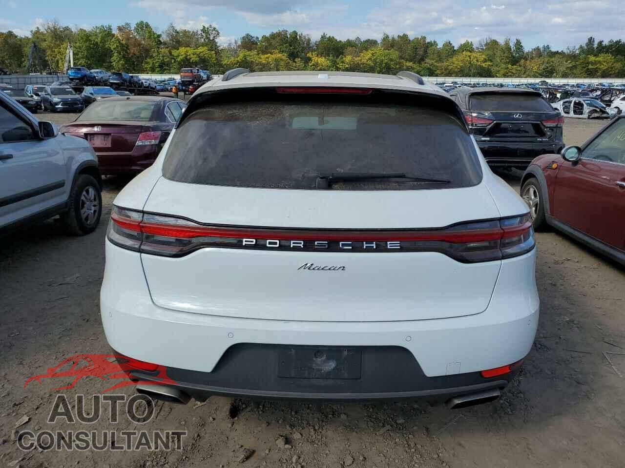 PORSCHE MACAN 2021 - WP1AA2A55MLB13498