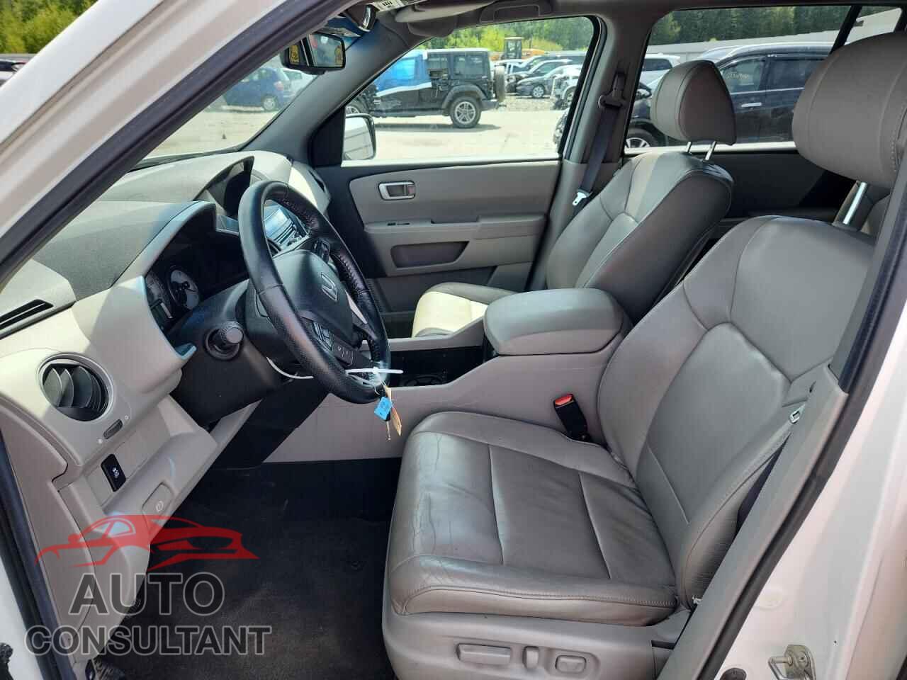HONDA PILOT 2012 - 5FNYF4H54CB075038
