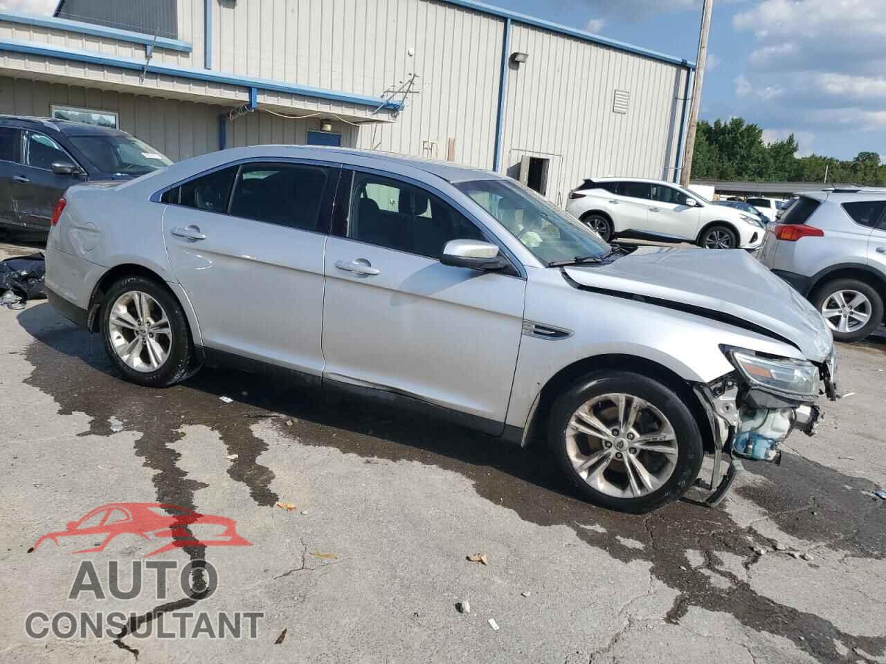 FORD TAURUS 2016 - 1FAHP2E80GG106948
