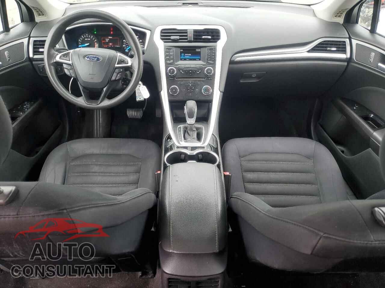 FORD FUSION 2015 - 1FA6P0H77F5114764
