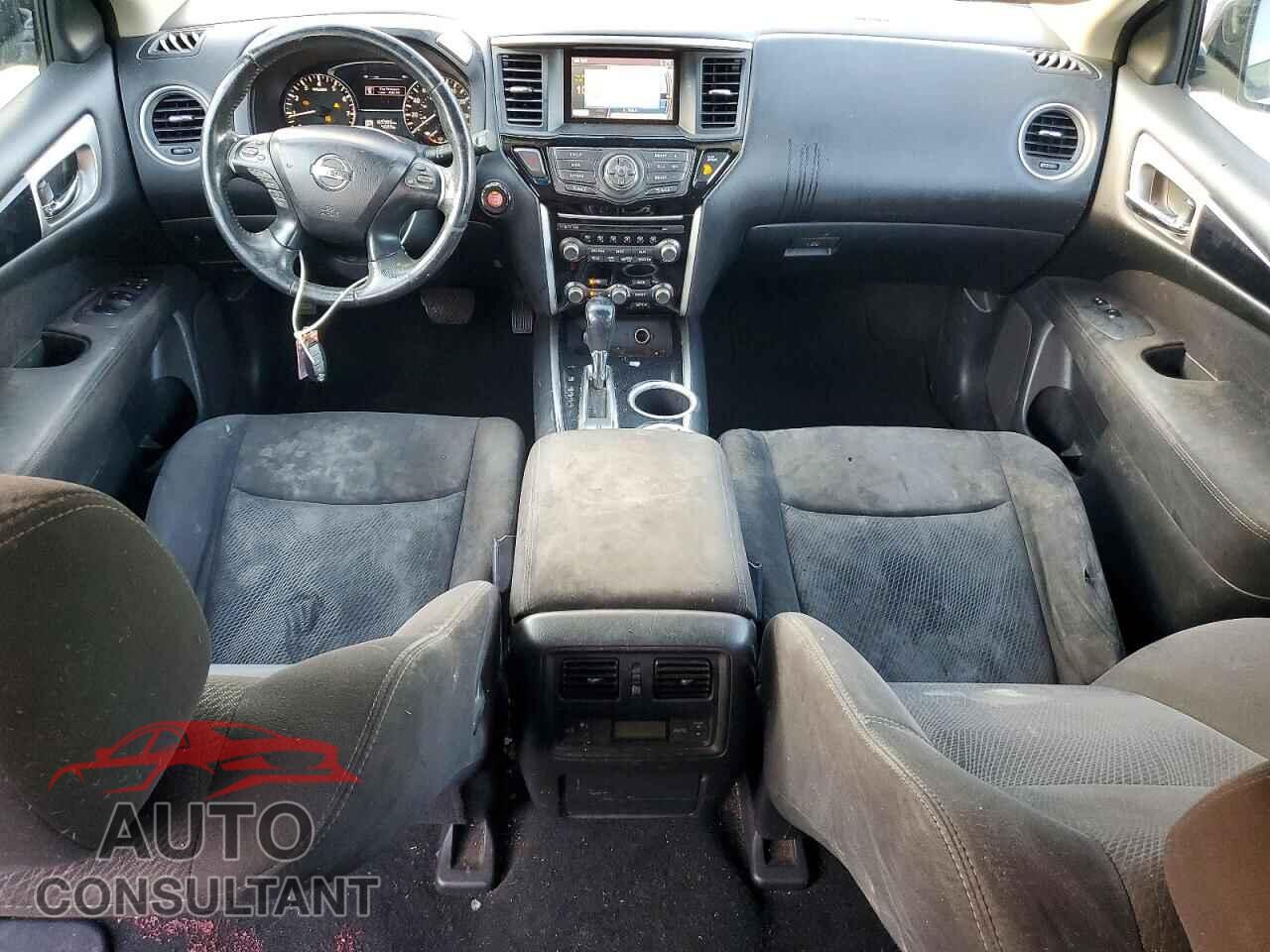 NISSAN PATHFINDER 2013 - 5N1AR2MN3DC681573