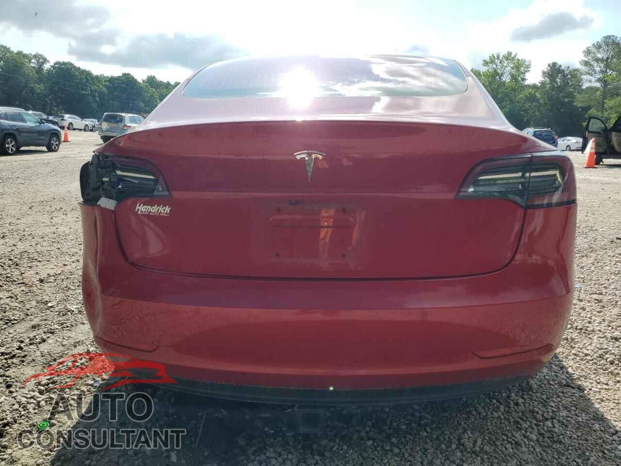 TESLA MODEL 3 2018 - 5YJ3E1EA0JF013033