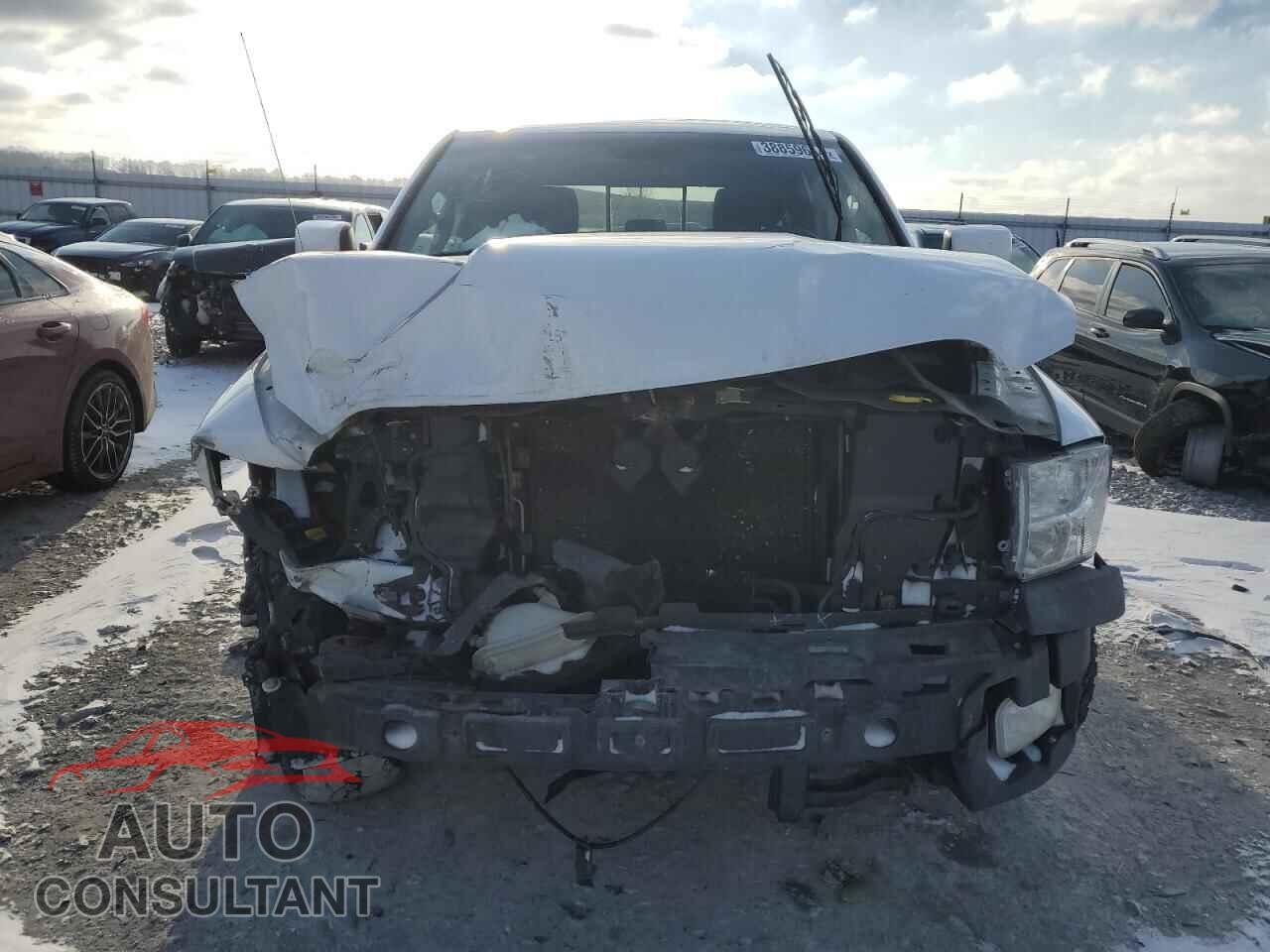 DODGE RAM 1500 2012 - 1C6RD7MT2CS111285