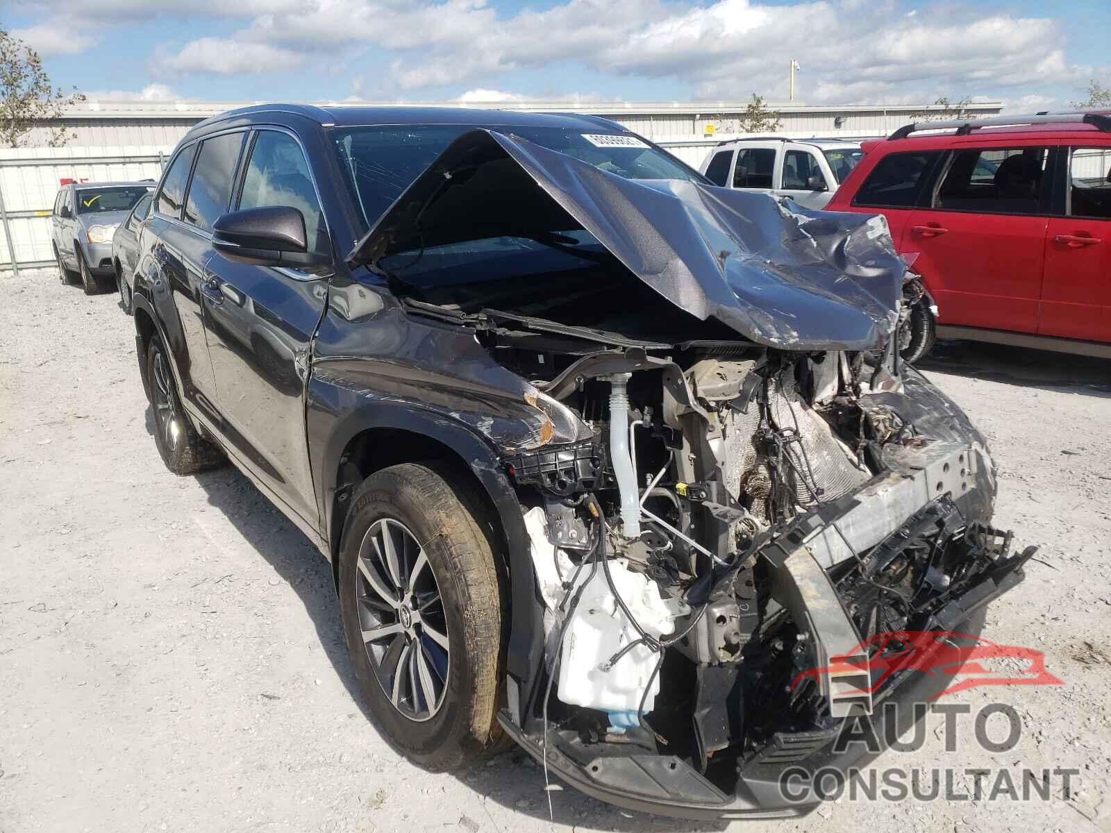 TOYOTA HIGHLANDER 2018 - 5TDJZRFH0JS850298