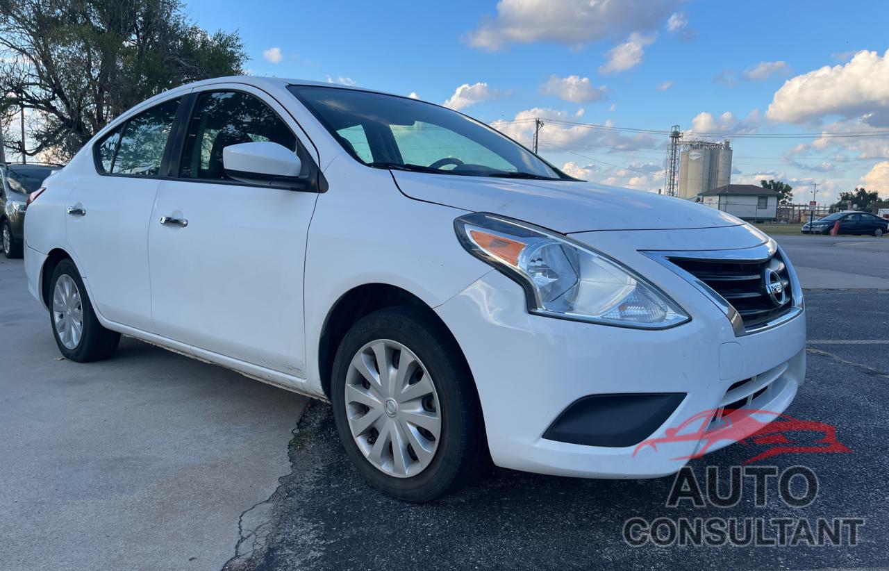 NISSAN VERSA 2016 - 3N1CN7AP4GL849762