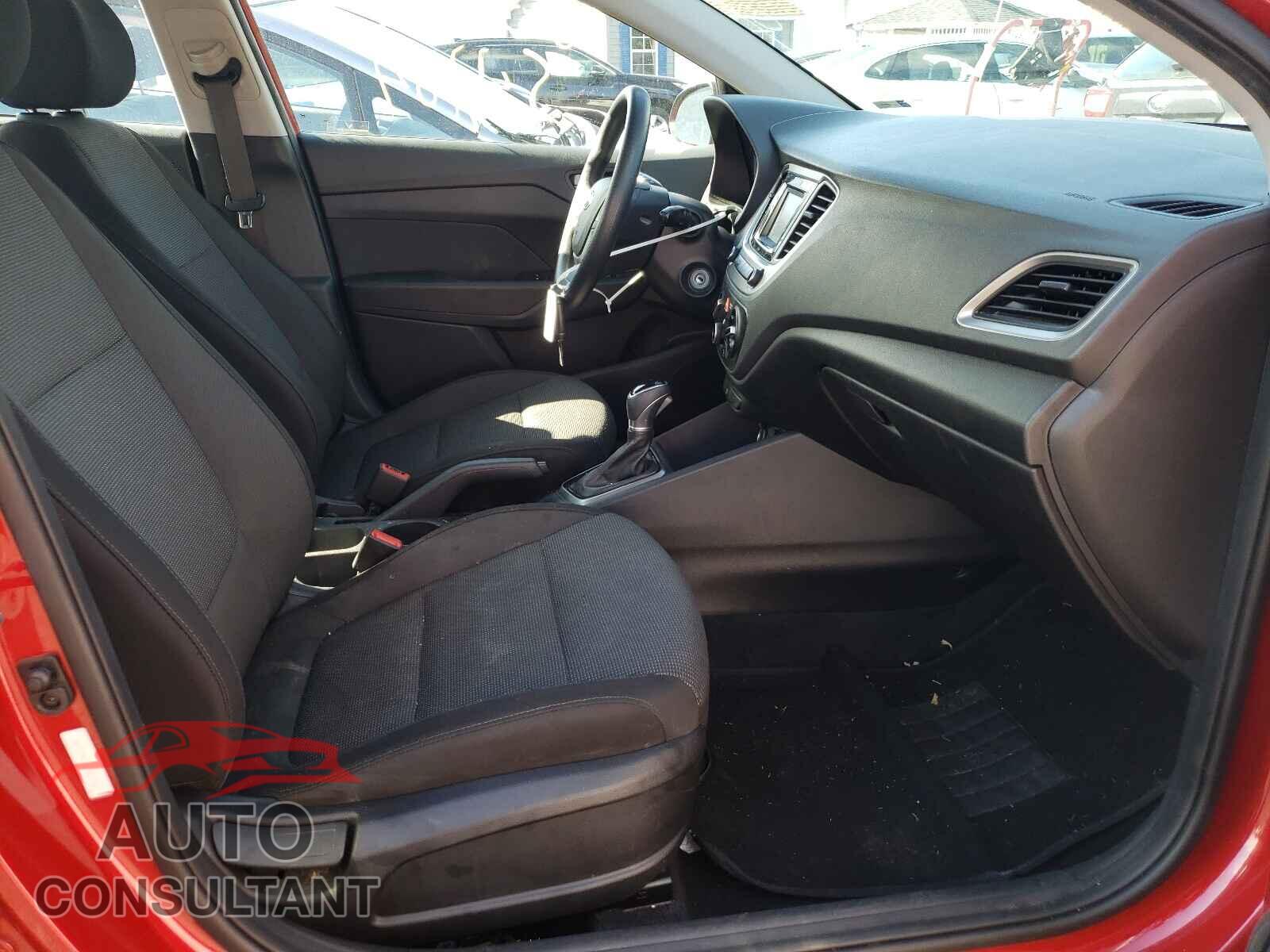 HYUNDAI ACCENT 2018 - 3KPC24A35JE007767