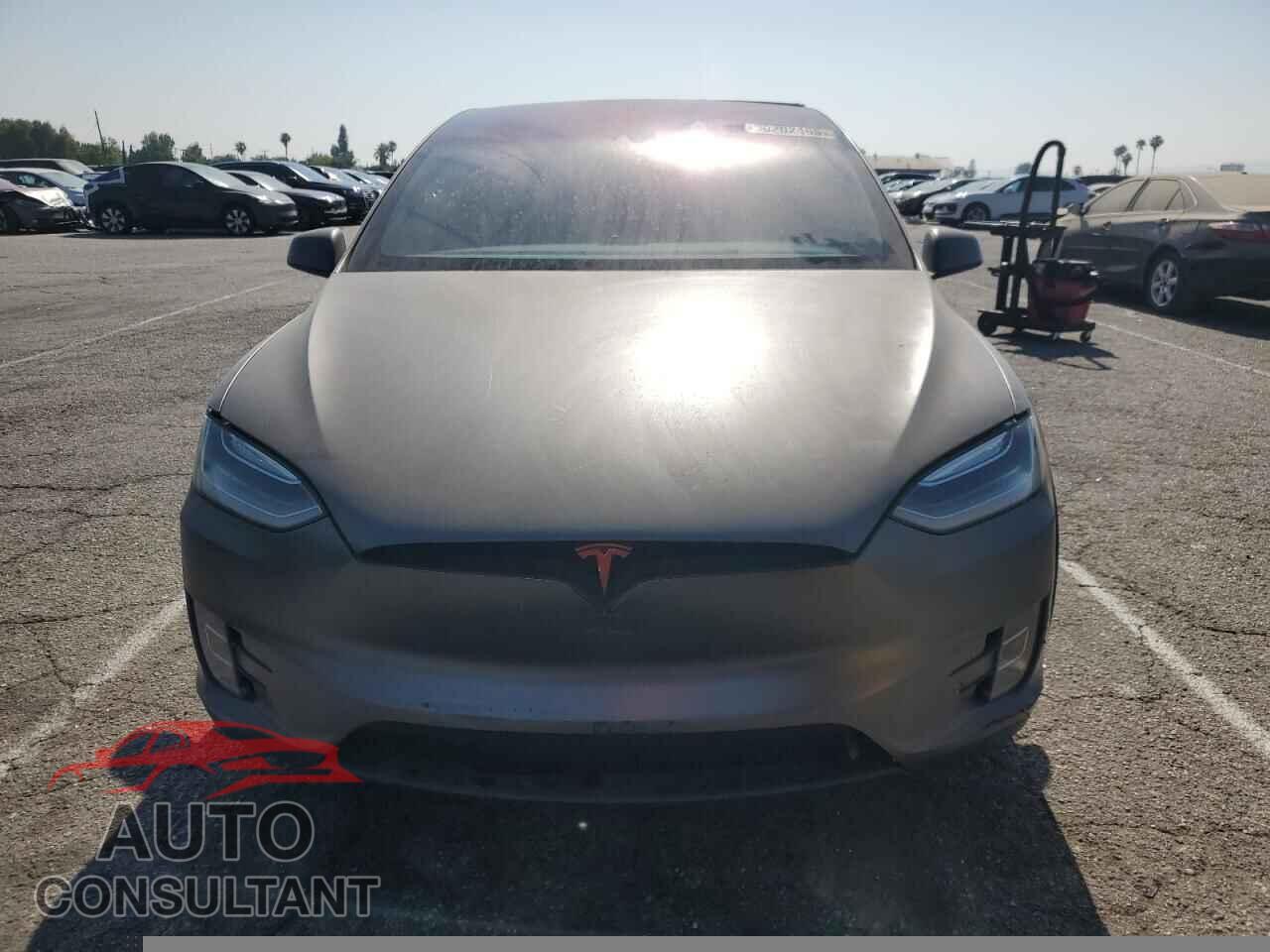 TESLA MODEL X 2016 - 5YJXCAE48GF018782