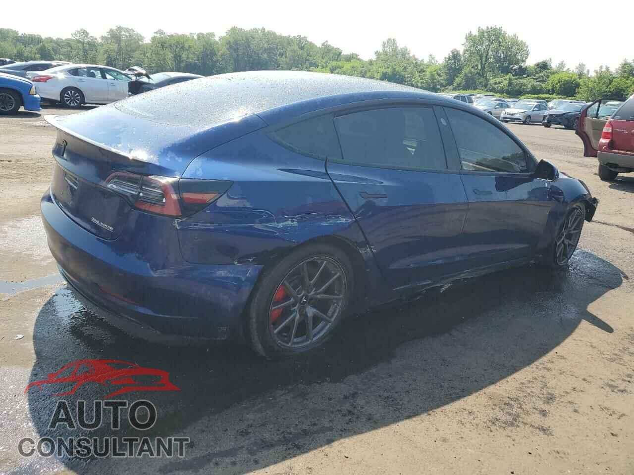 TESLA MODEL 3 2018 - 5YJ3E1EB0JF150983