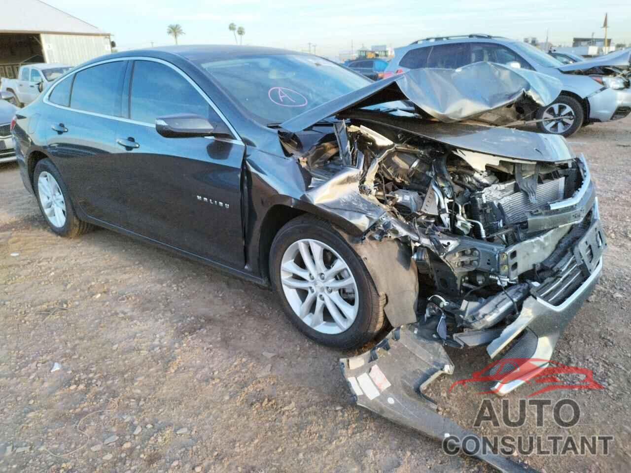 CHEVROLET MALIBU 2017 - 1G1ZE5ST3HF261878