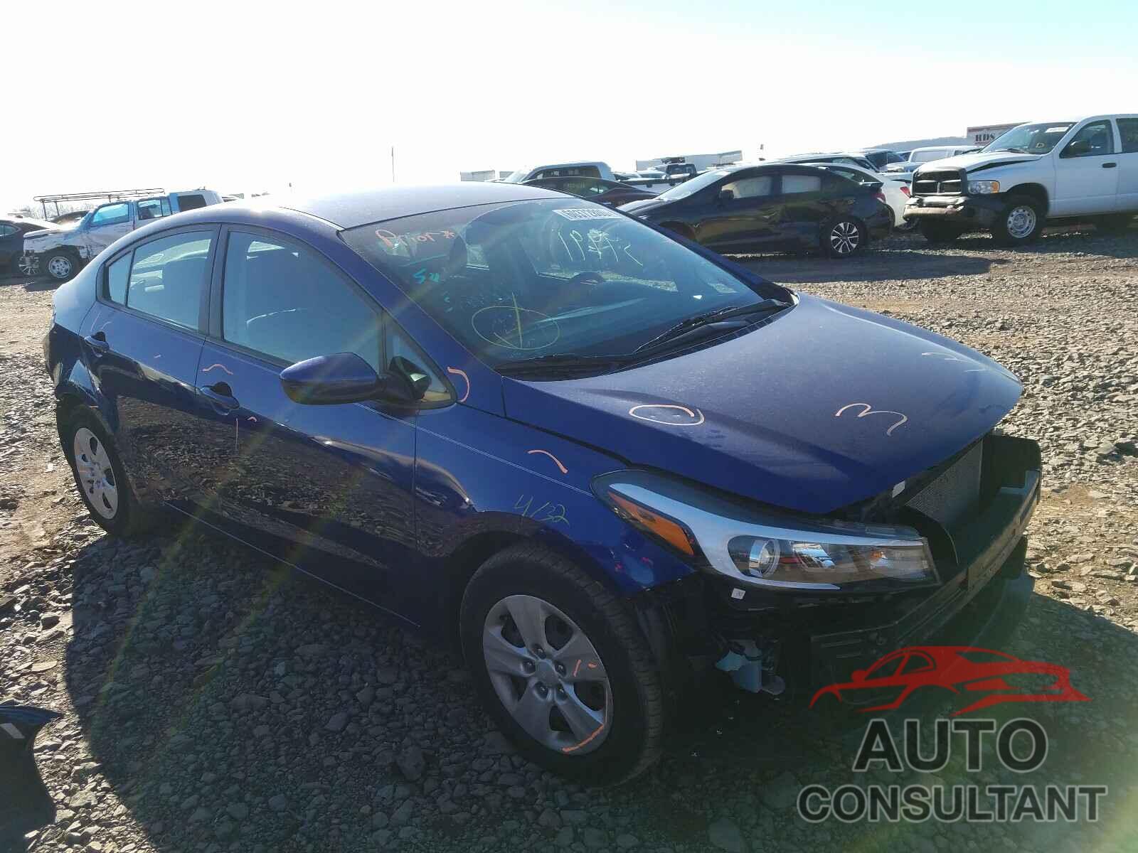 KIA FORTE 2018 - 3KPFK4A71JE188740