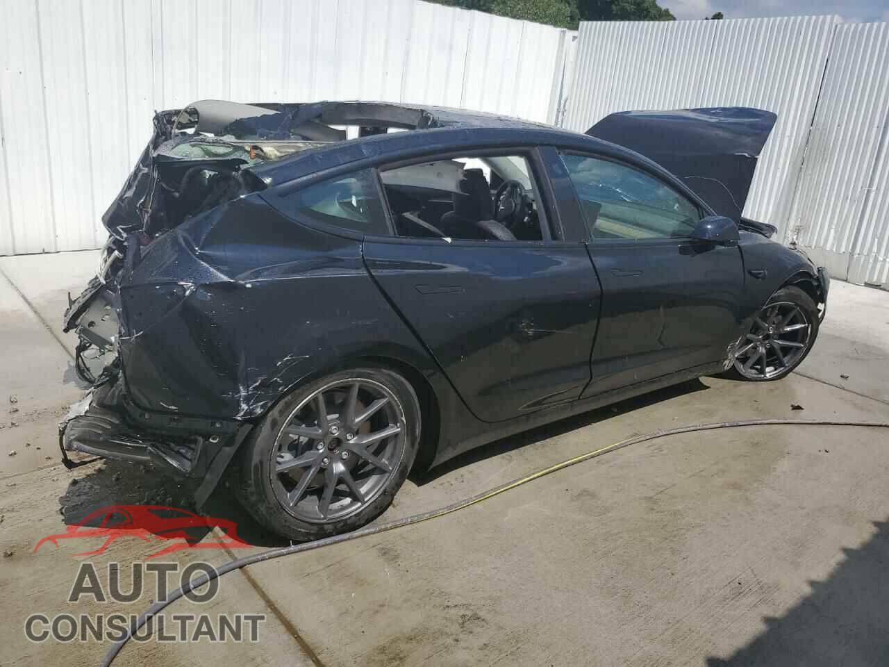 TESLA MODEL 3 2022 - 5YJ3E1EB0NF289596