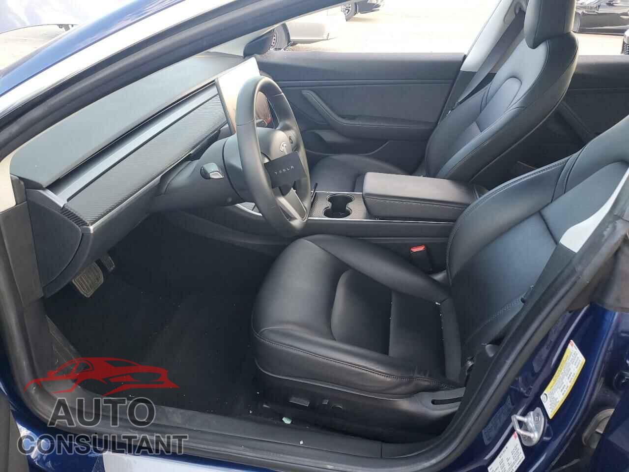TESLA MODEL 3 2018 - 5YJ3E1EB7JF105278