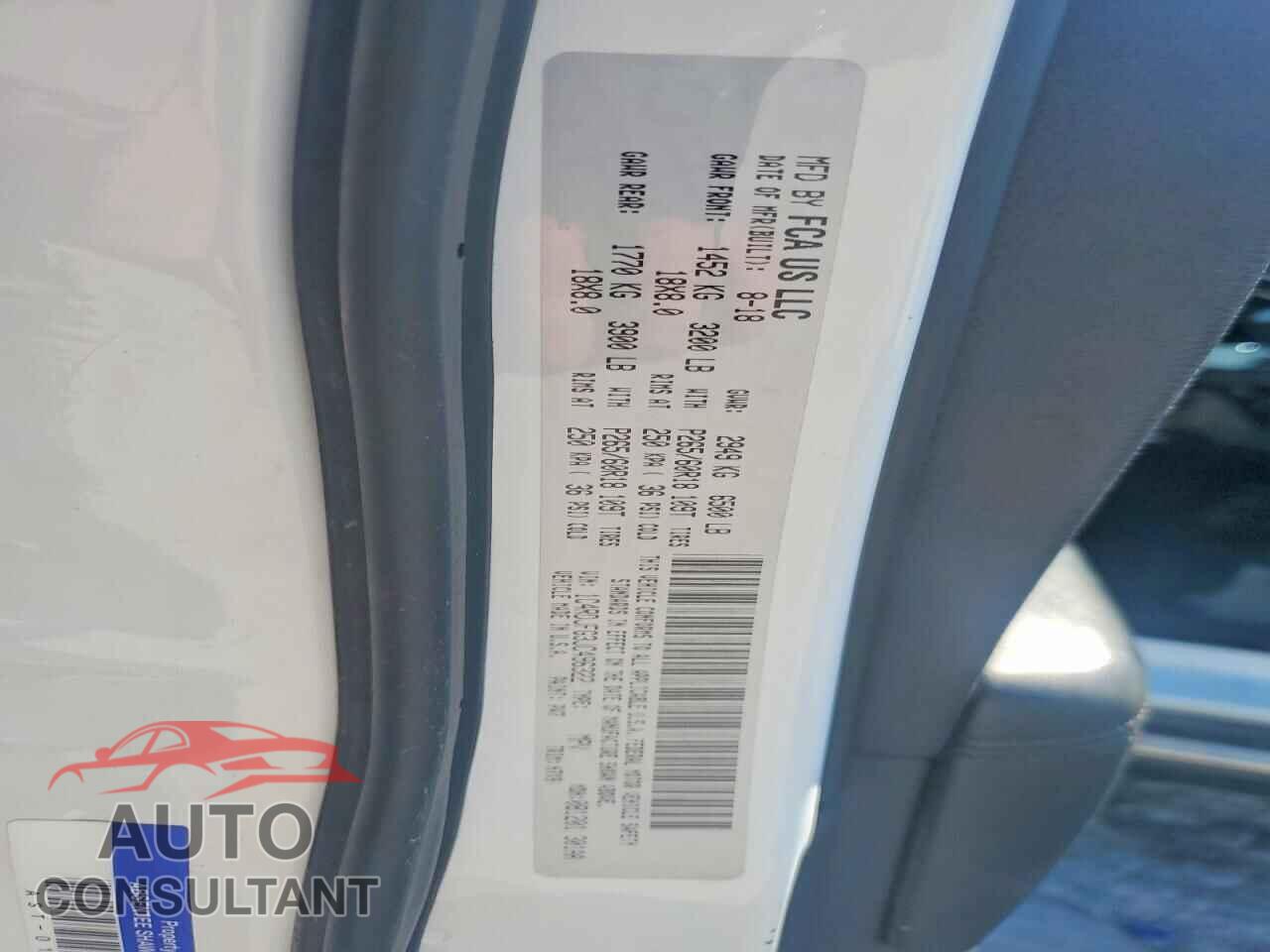 DODGE DURANGO 2018 - 1C4RDJFG3JC496322