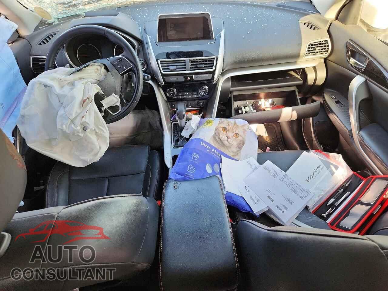 MITSUBISHI ECLIPSE 2018 - JA4AT5AA5JZ041540