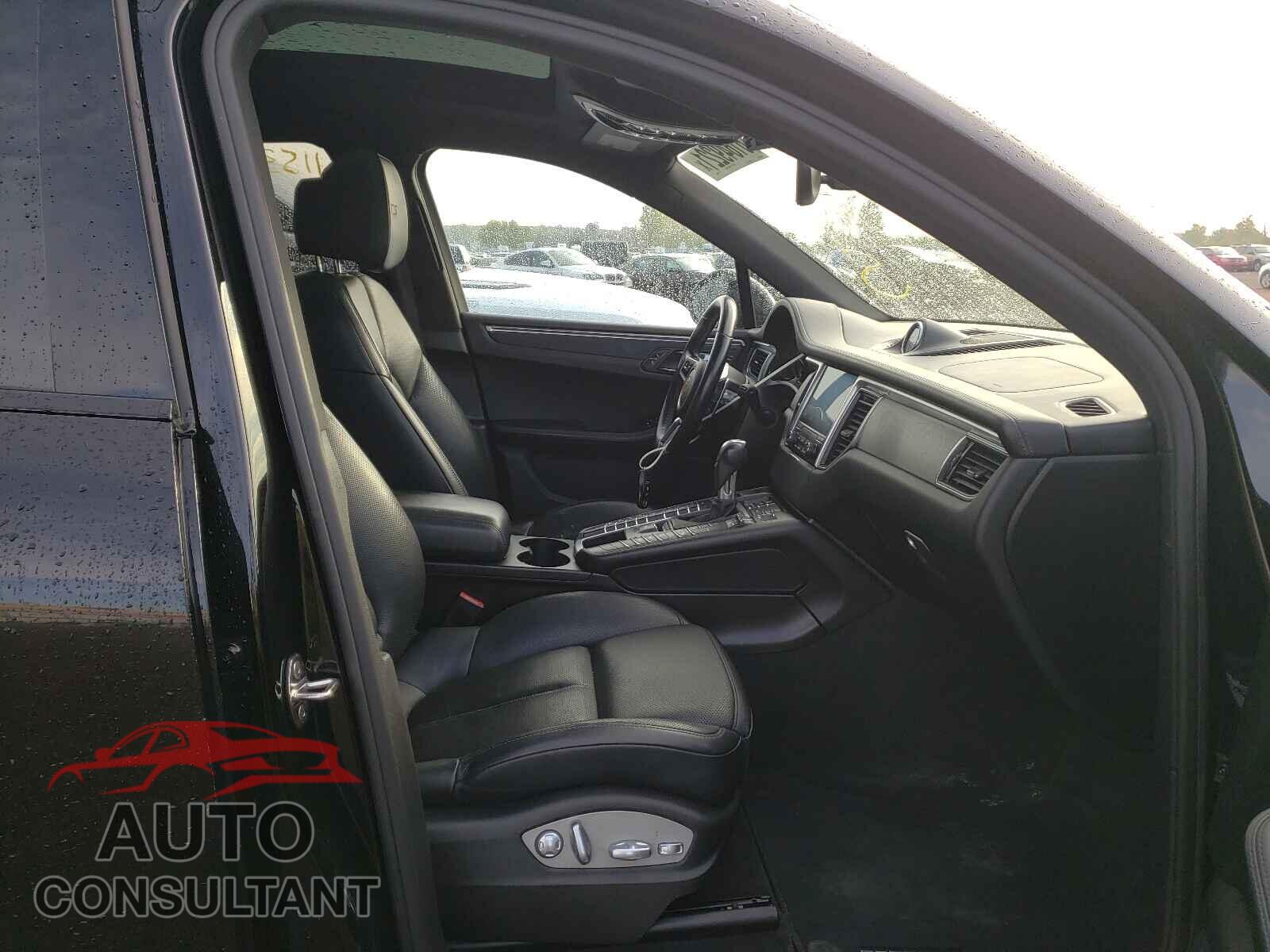 PORSCHE MACAN 2017 - WP1AG2A58HLB54048