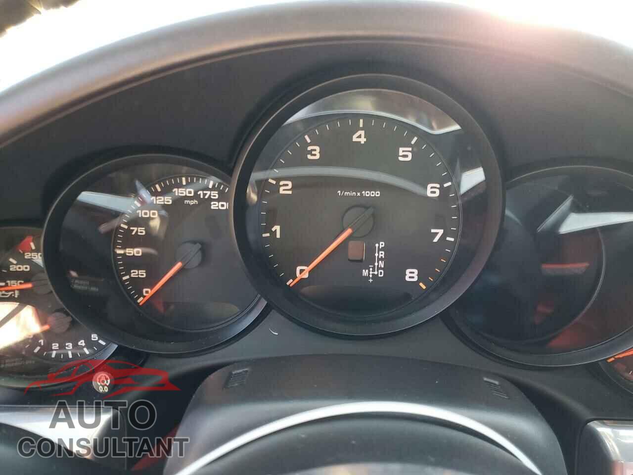 PORSCHE 911 2018 - WP0CA2A93JS138348