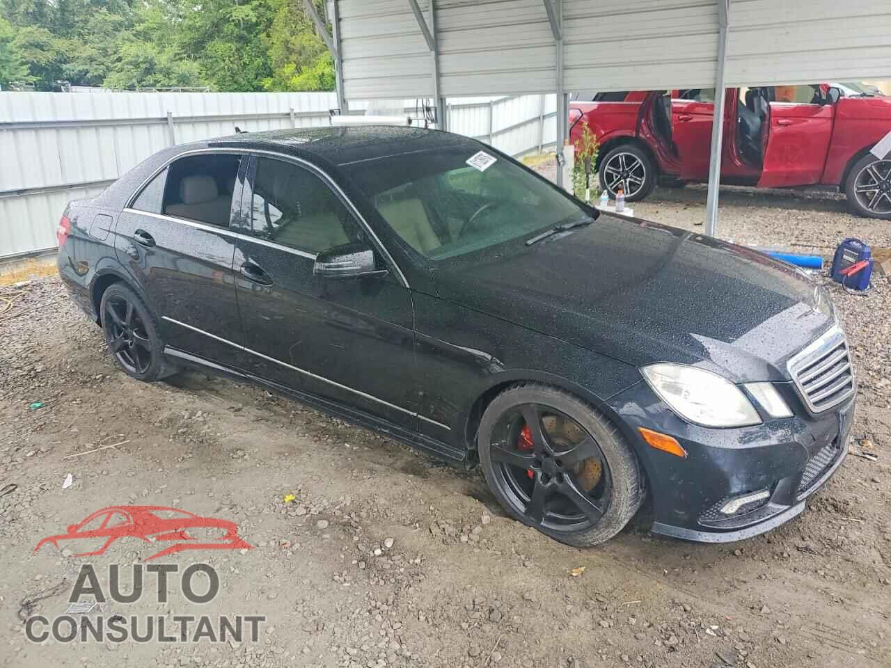 MERCEDES-BENZ E-CLASS 2011 - WDDHF8HB3BA375485
