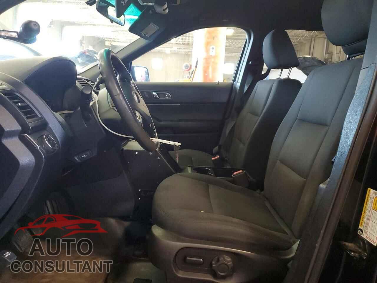 FORD EXPLORER 2017 - 1FM5K8AR5HGA62875