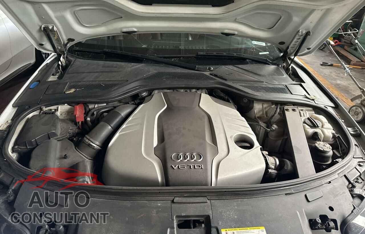 AUDI A8 2014 - WAURMAFD2EN003811