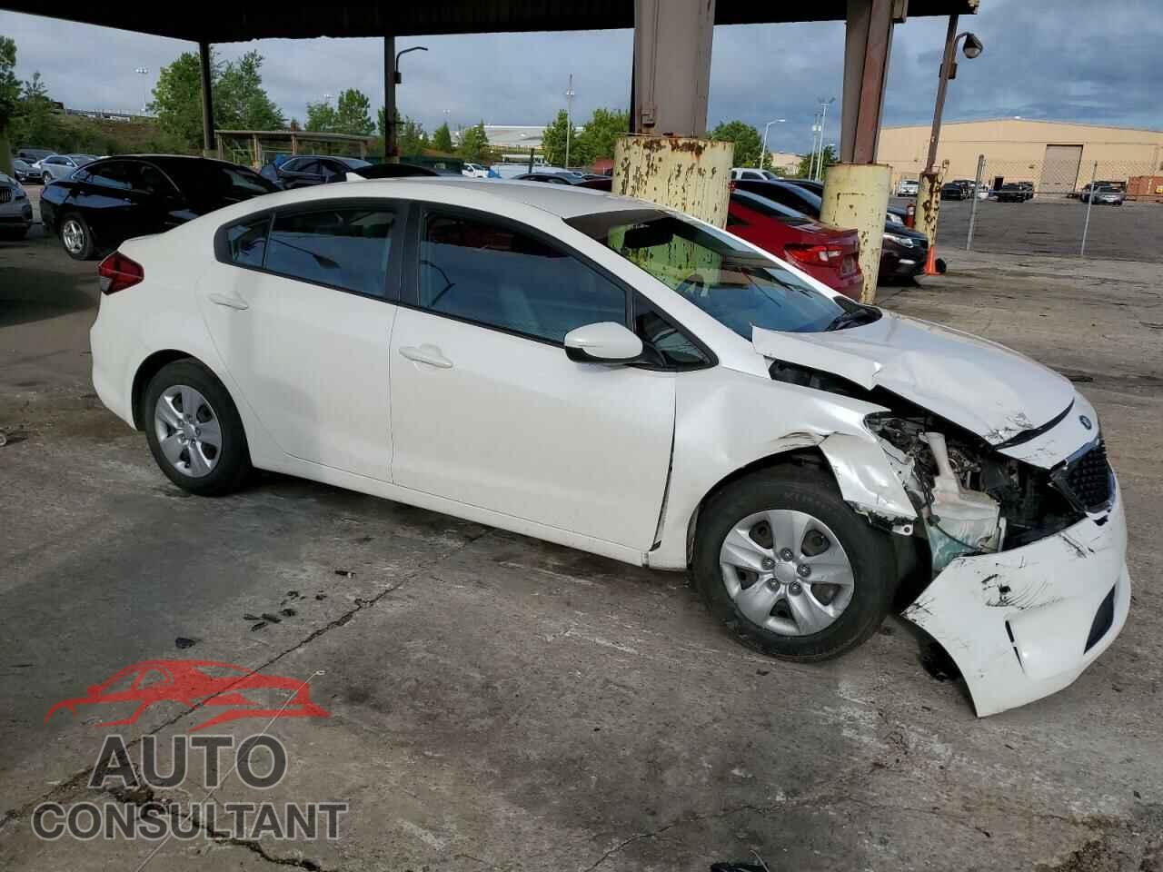 KIA FORTE 2017 - 3KPFL4A71HE056097