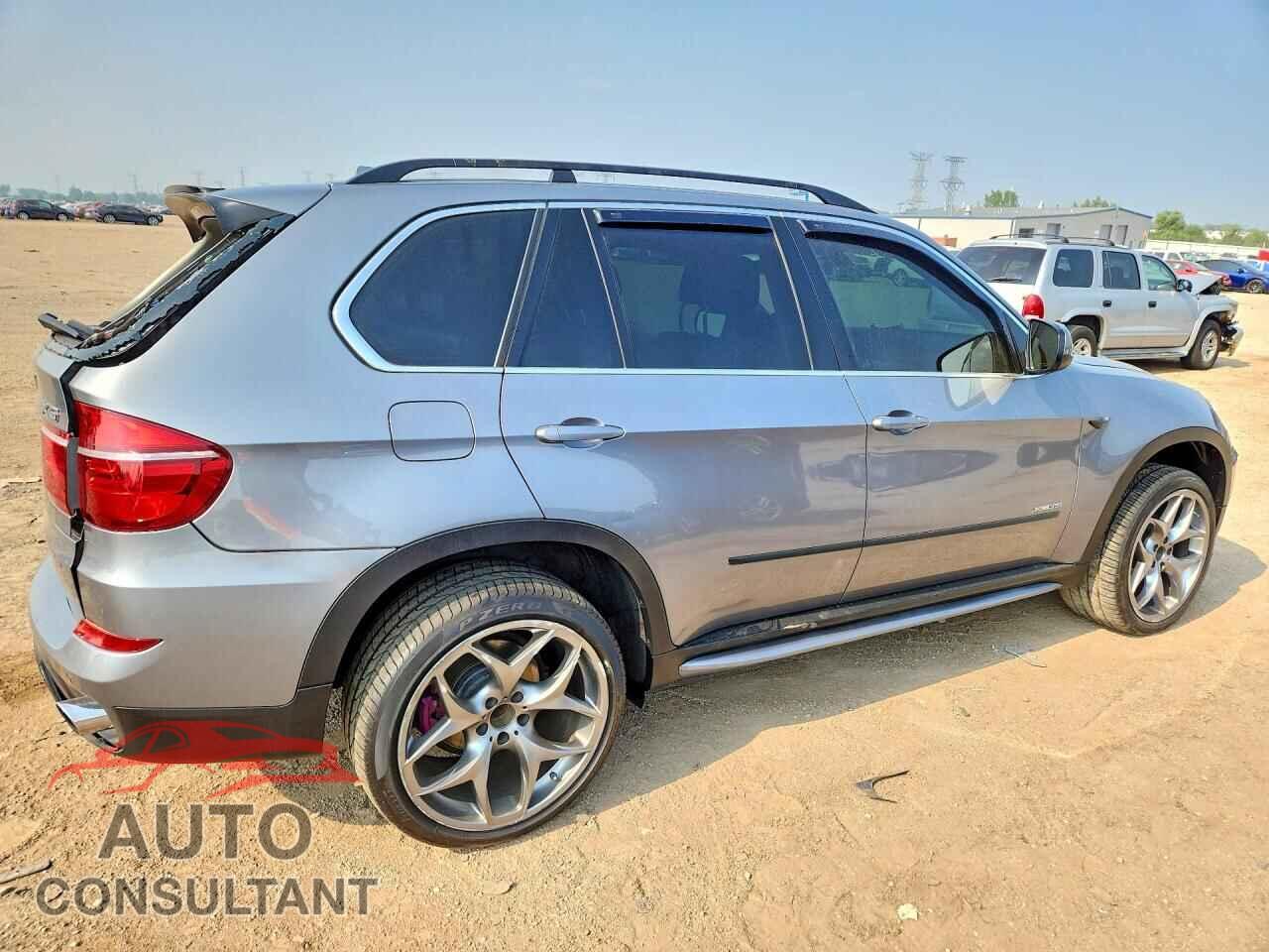 BMW X5 2013 - 5UXZV4C52D0E11446