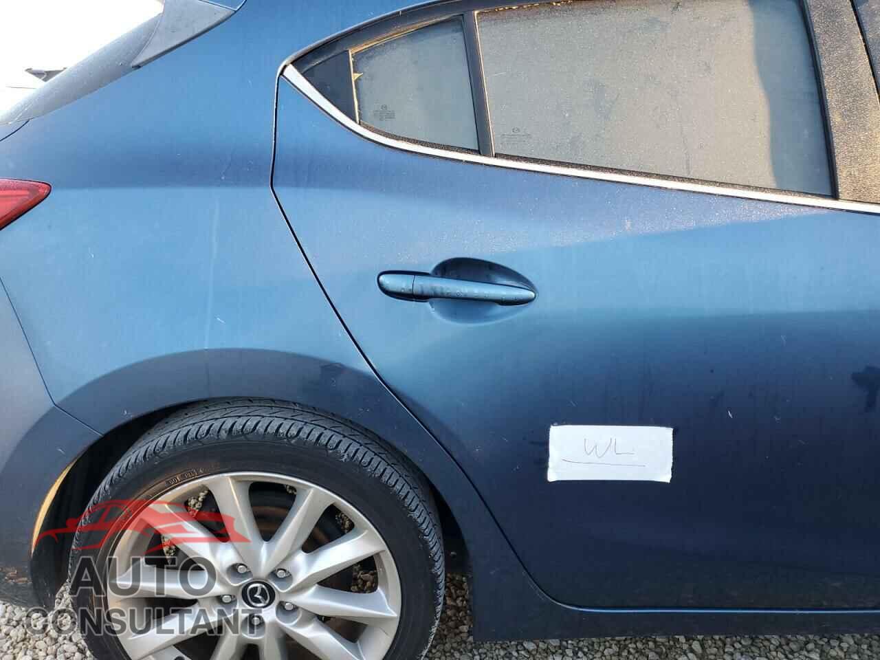 MAZDA 3 2017 - JM1BN1M30H1134078
