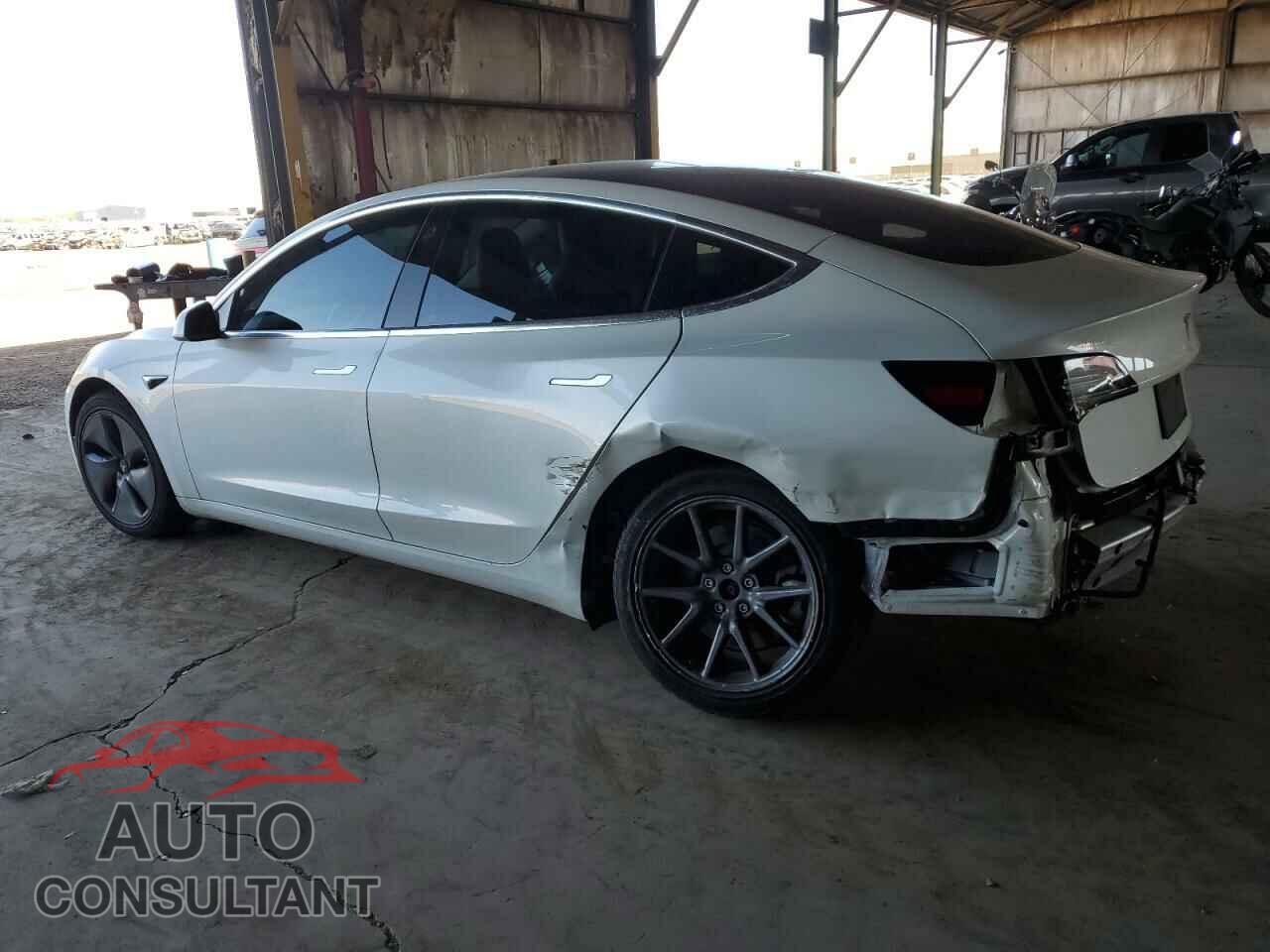 TESLA MODEL 3 2020 - 5YJ3E1EA5LF660093
