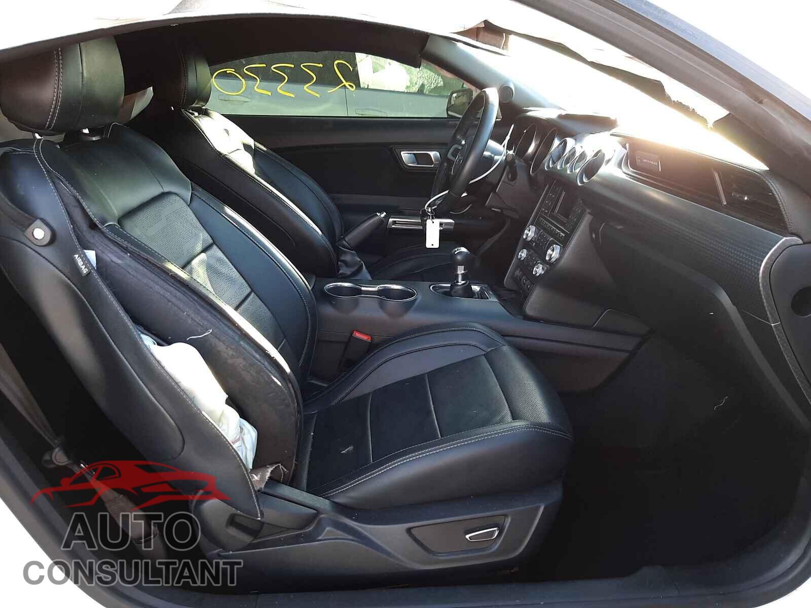 FORD MUSTANG 2018 - 1FA6P8CF7J5116438