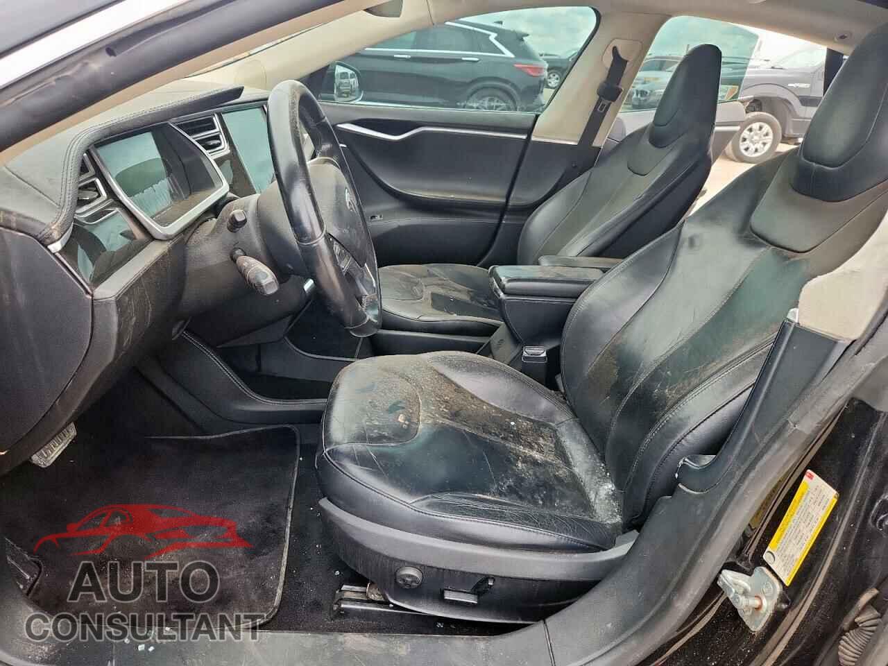 TESLA MODEL S 2014 - 5YJSA1S12EFP32379