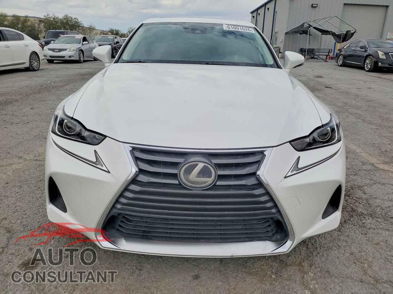 LEXUS IS 2017 - JTHBA1D2XH5040414