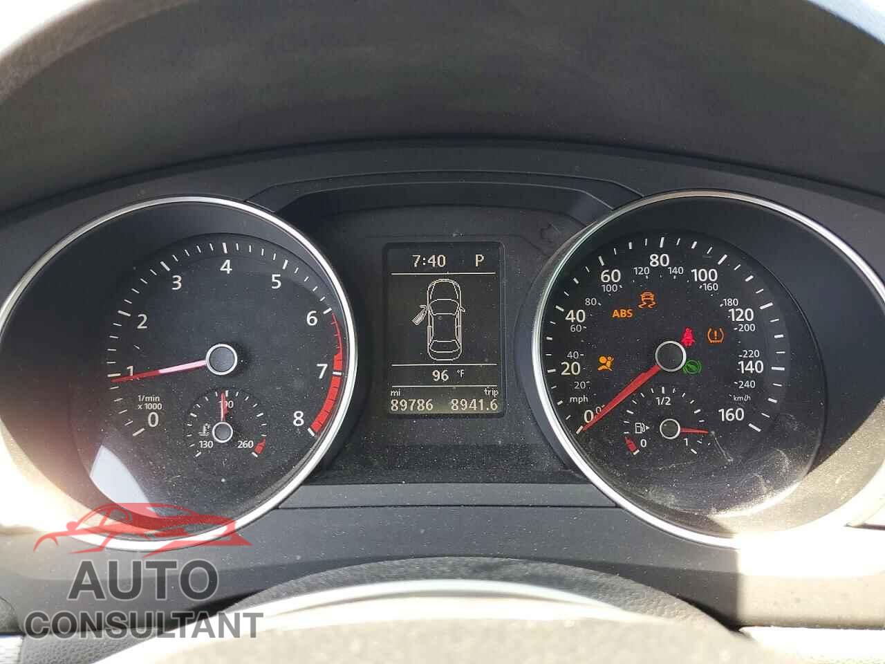 VOLKSWAGEN JETTA 2017 - 3VWDB7AJXHM293309