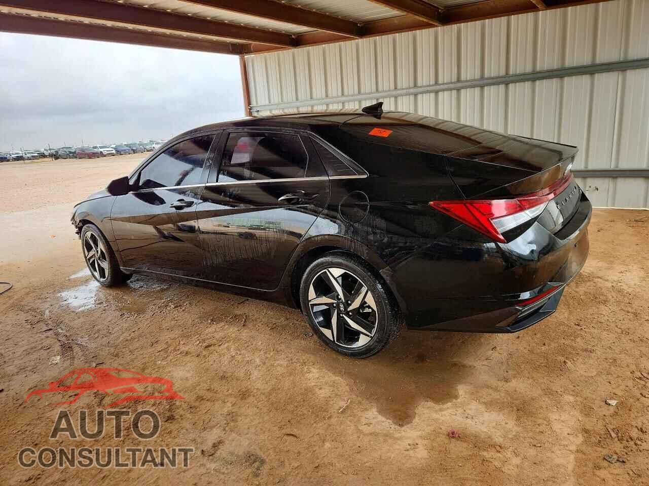 HYUNDAI ELANTRA 2023 - KMHLP4AG7PU372168