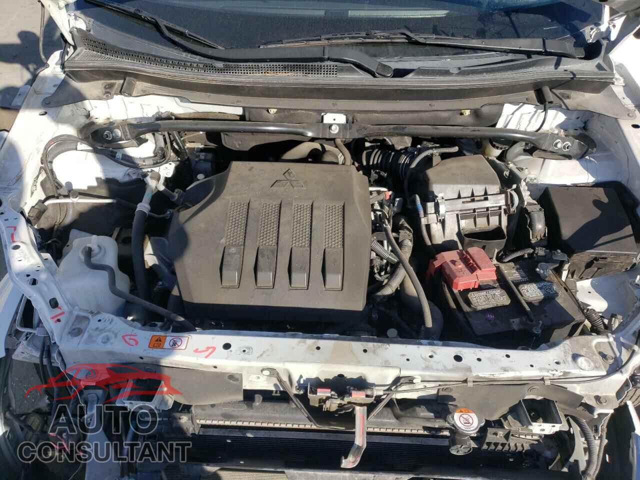 MITSUBISHI ECLIPSE 2018 - JA4AT5AA4JZ041545