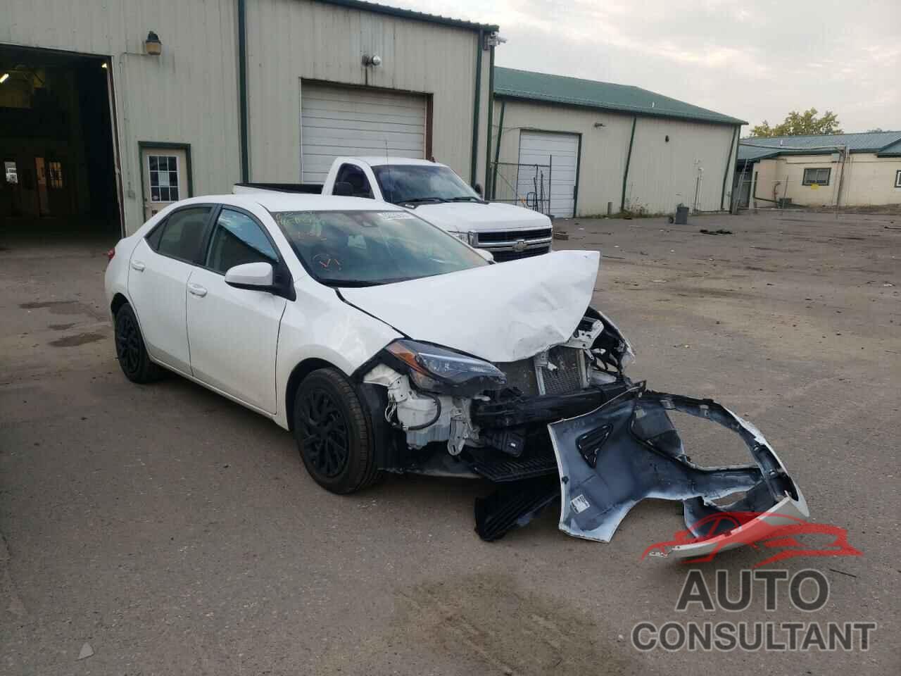 TOYOTA COROLLA 2018 - 2T1BURHE8JC121674