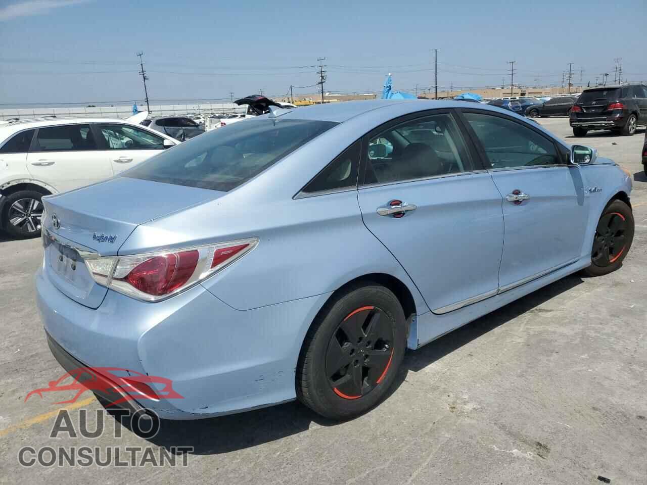 HYUNDAI SONATA 2012 - KMHEC4A46CA046139