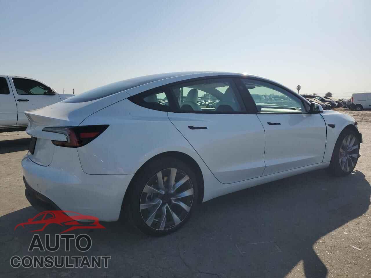 TESLA MODEL 3 2024 - 5YJ3E1EA0RF856760