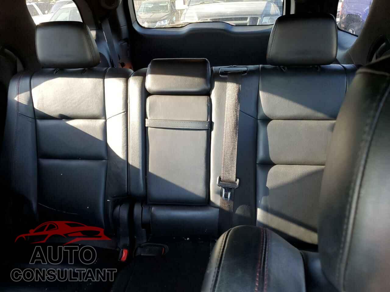 DODGE DURANGO 2018 - 1C4RDJDG7JC452410