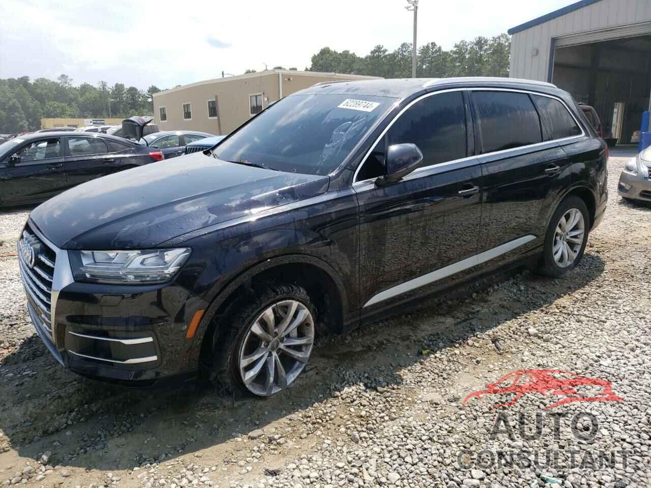 AUDI Q7 2018 - WA1LAAF71JD002896