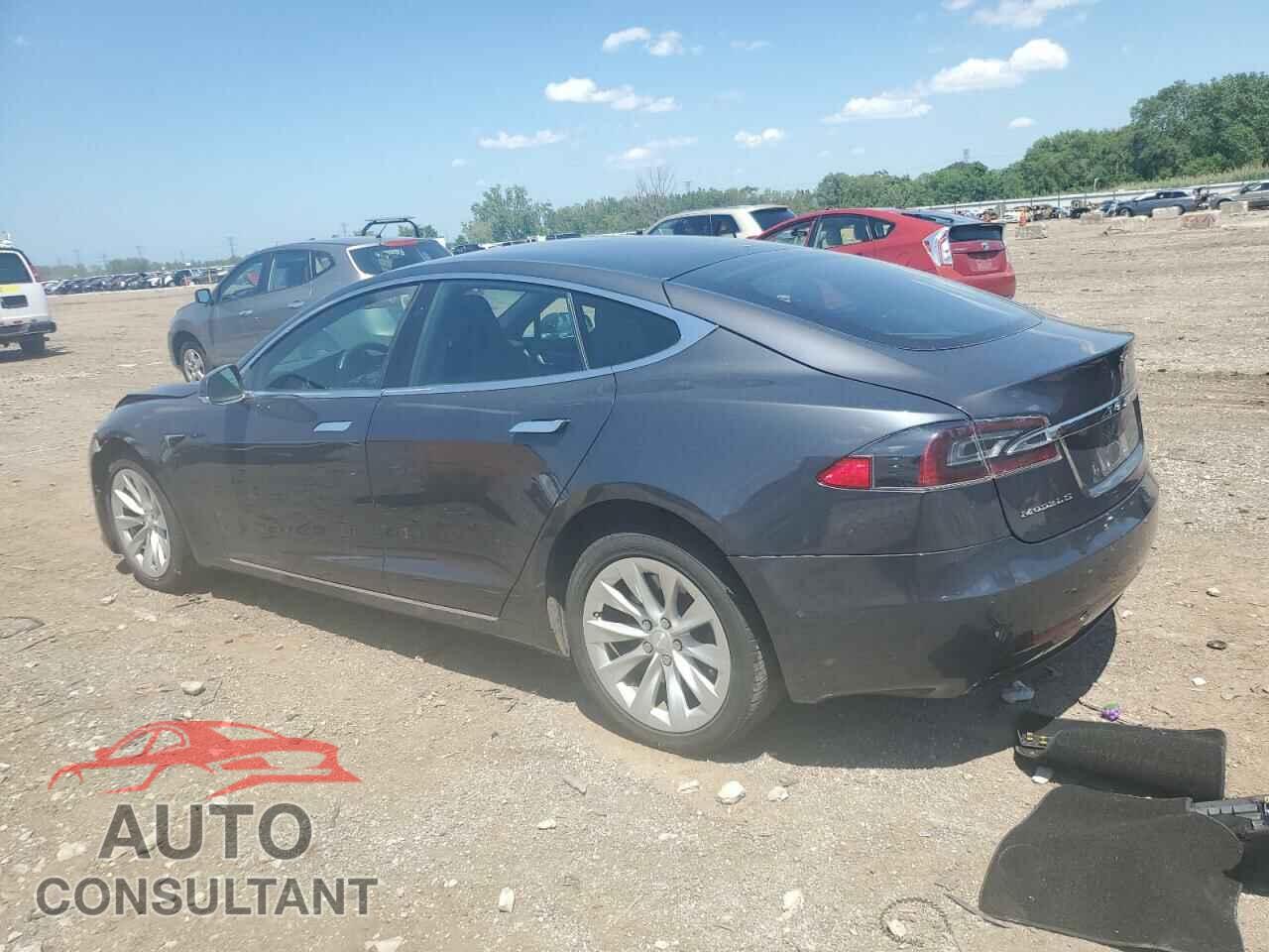 TESLA MODEL S 2018 - 5YJSA1E25JF273444