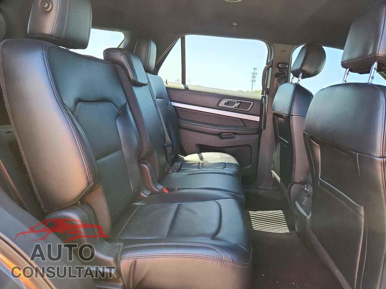 FORD EXPLORER 2016 - 1FM5K8D88GGB00519