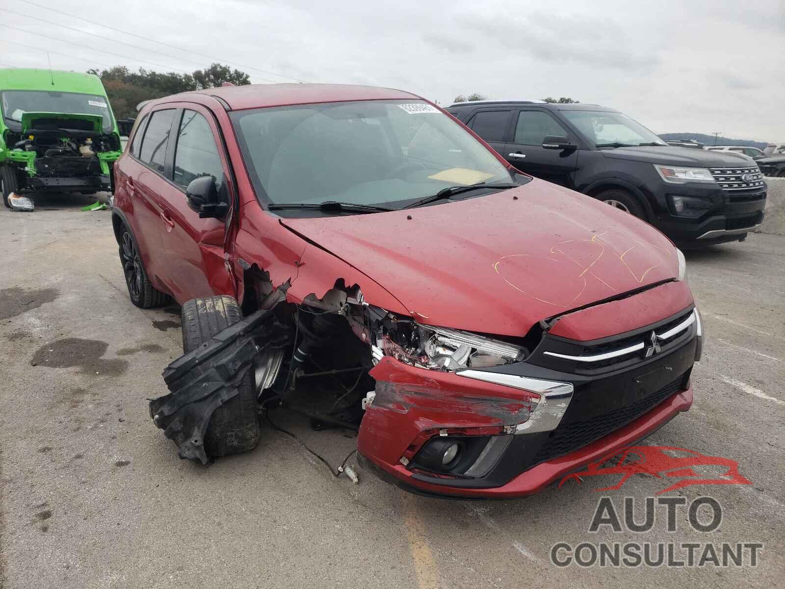 MITSUBISHI OUTLANDER 2018 - JA4AR3AU5JU008354