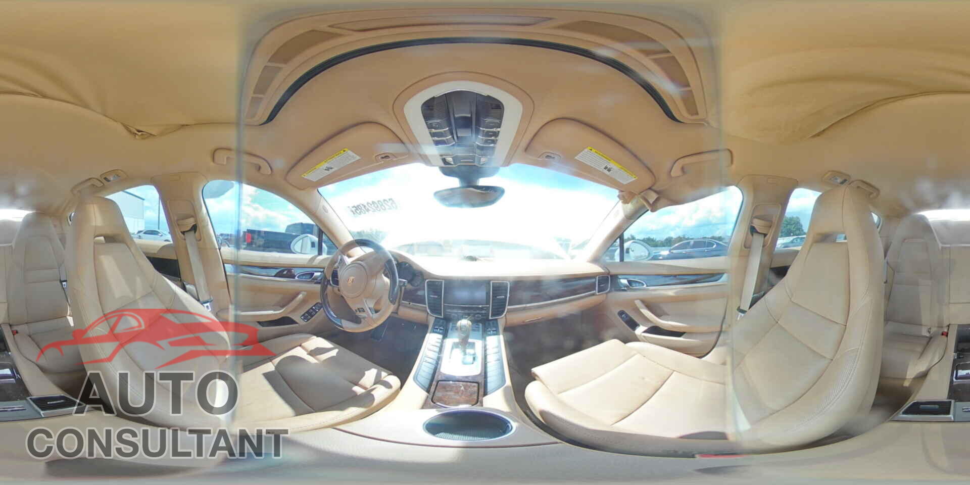 PORSCHE PANAMERA 2015 - WP0AA2A72FL007340