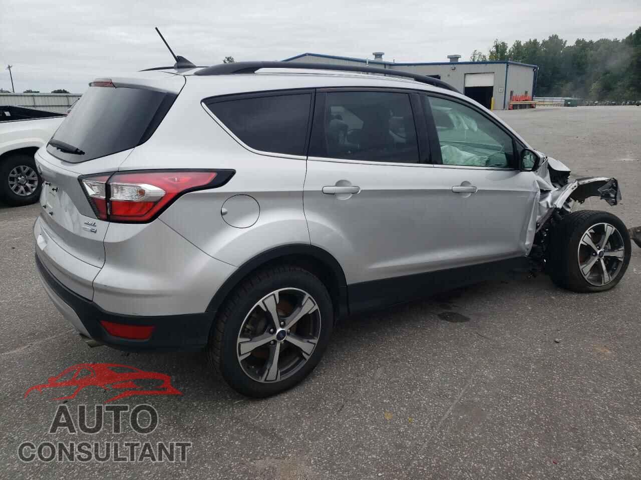 FORD ESCAPE 2018 - 1FMCU9HDXJUB20021