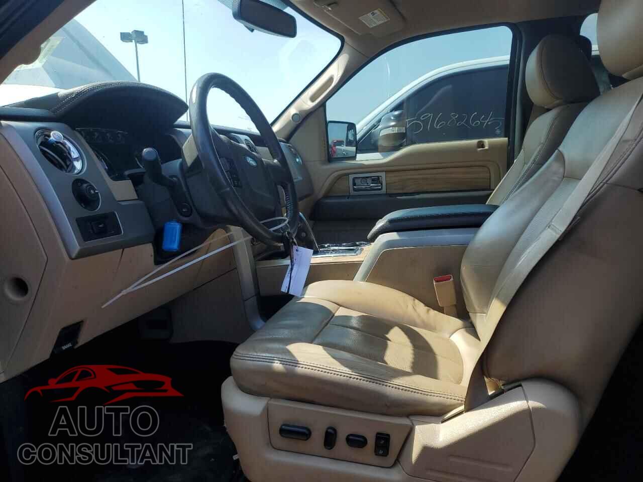 FORD F-150 2011 - 1FTFW1CF7BFA12676