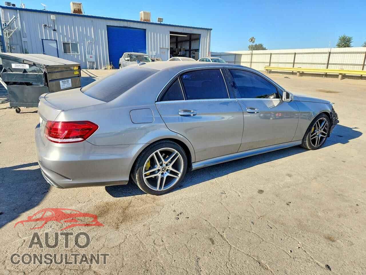 MERCEDES-BENZ E-CLASS 2014 - WDDHF5KB7EB007929