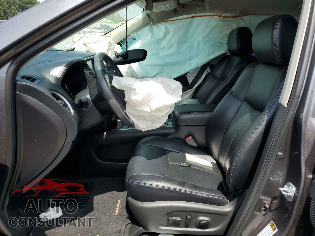 NISSAN PATHFINDER 2017 - 5N1DR2MM3HC654349