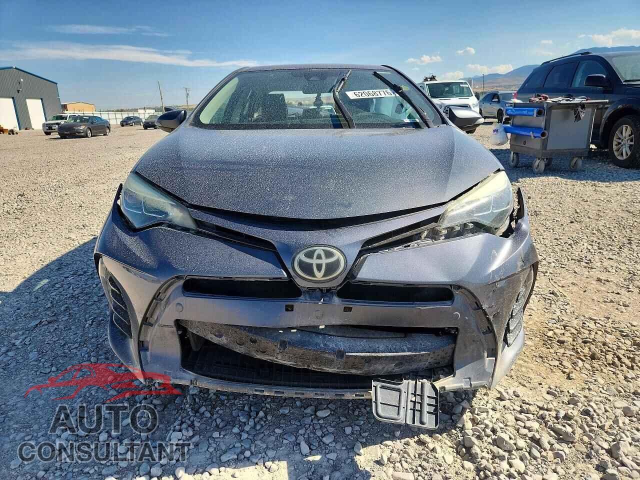 TOYOTA COROLLA 2018 - 5YFBURHE5JP770672