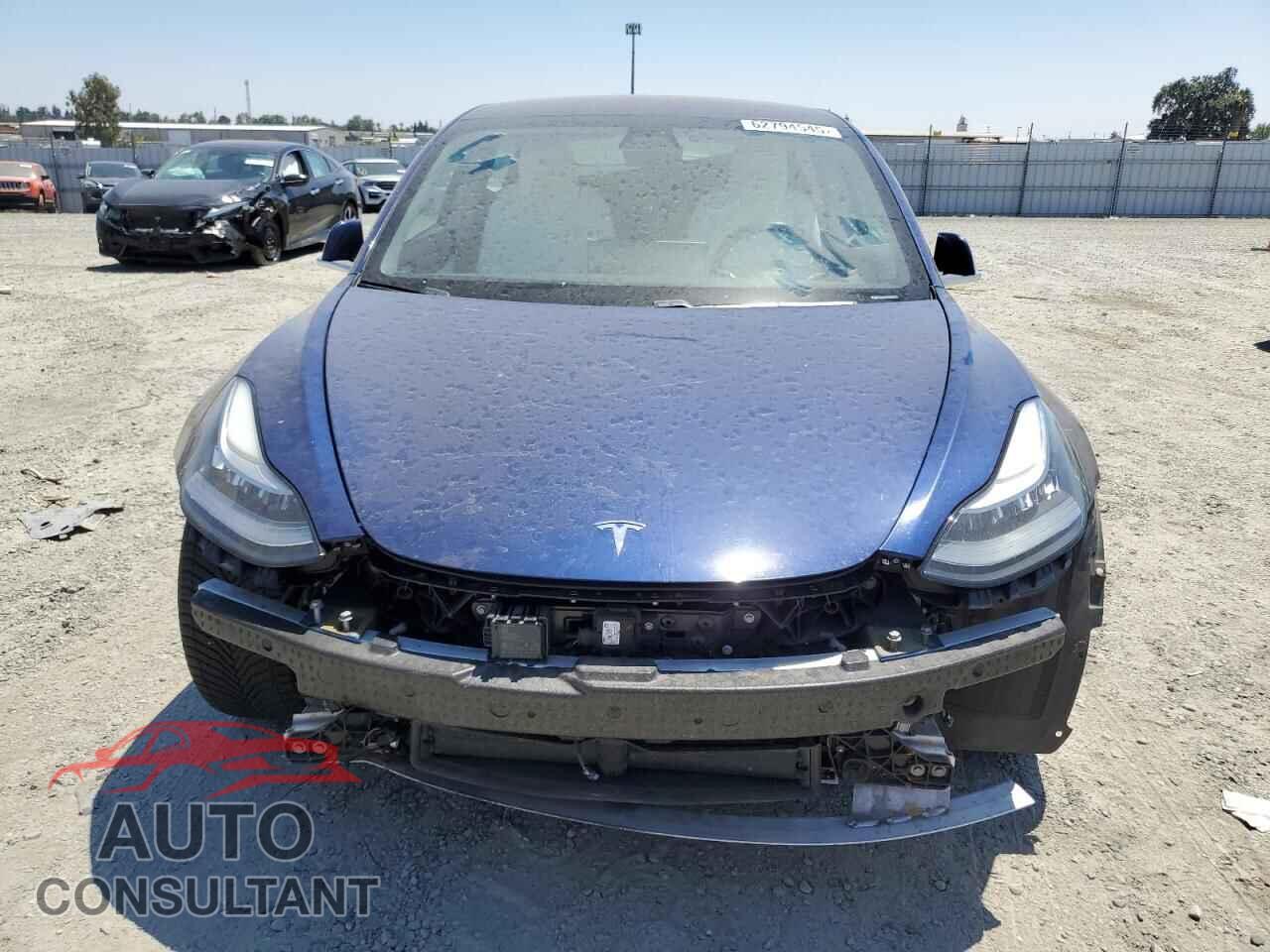 TESLA MODEL 3 2018 - 5YJ3E1EB3JF099754
