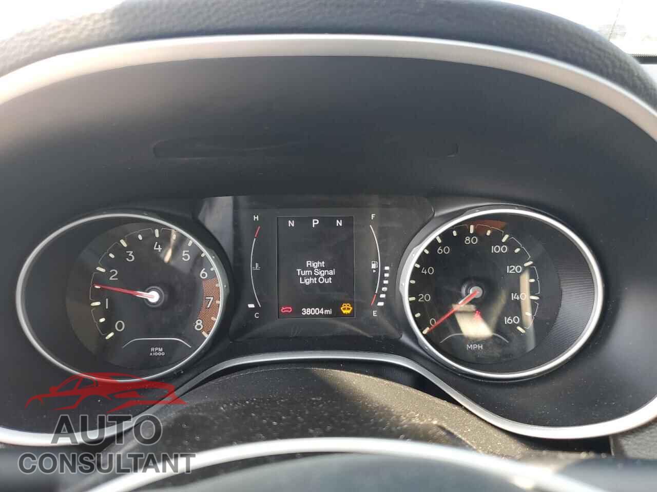 JEEP COMPASS 2018 - 3C4NJDBB5JT117375