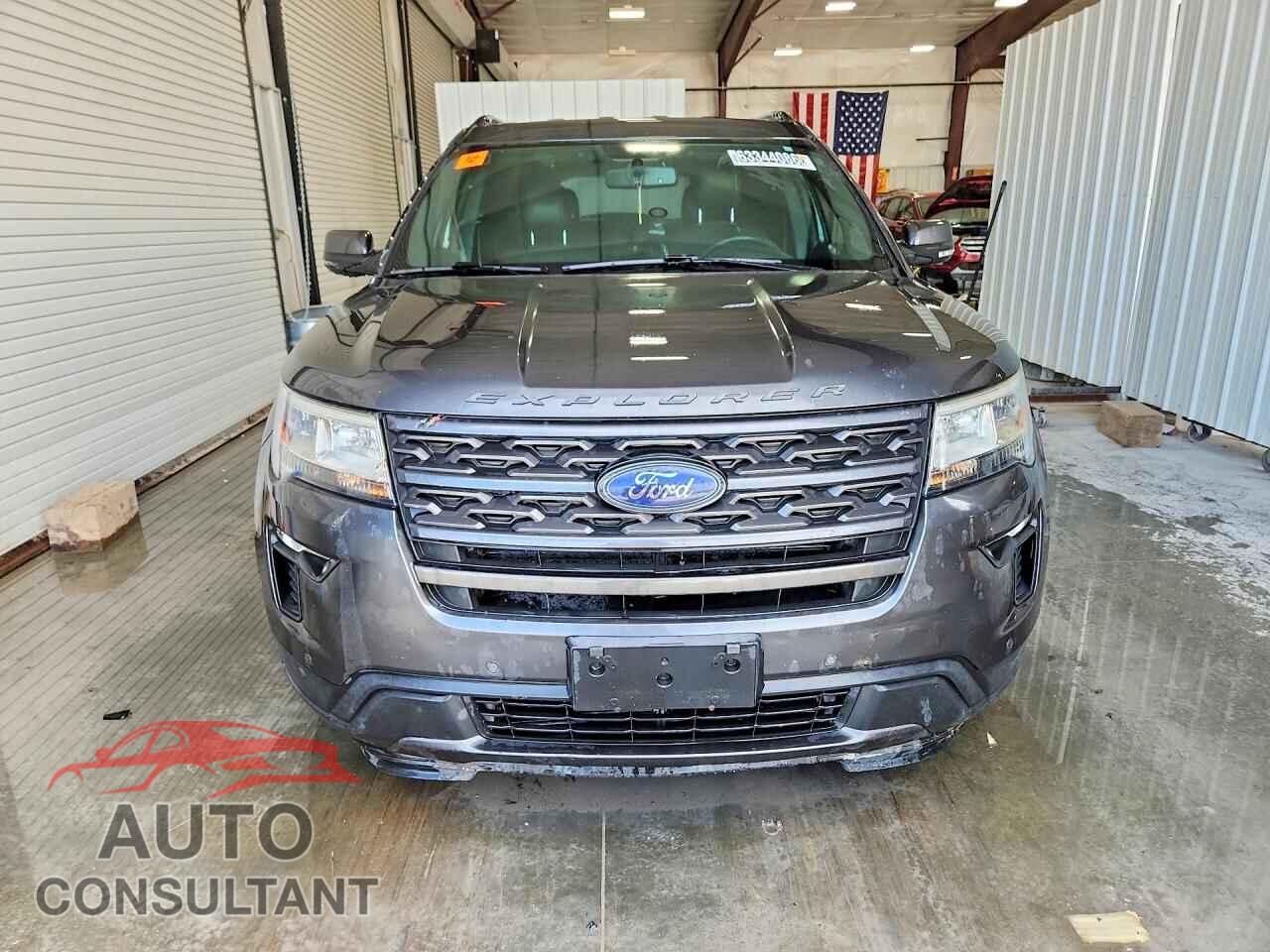 FORD EXPLORER 2018 - 1FM5K7D82JGB30813